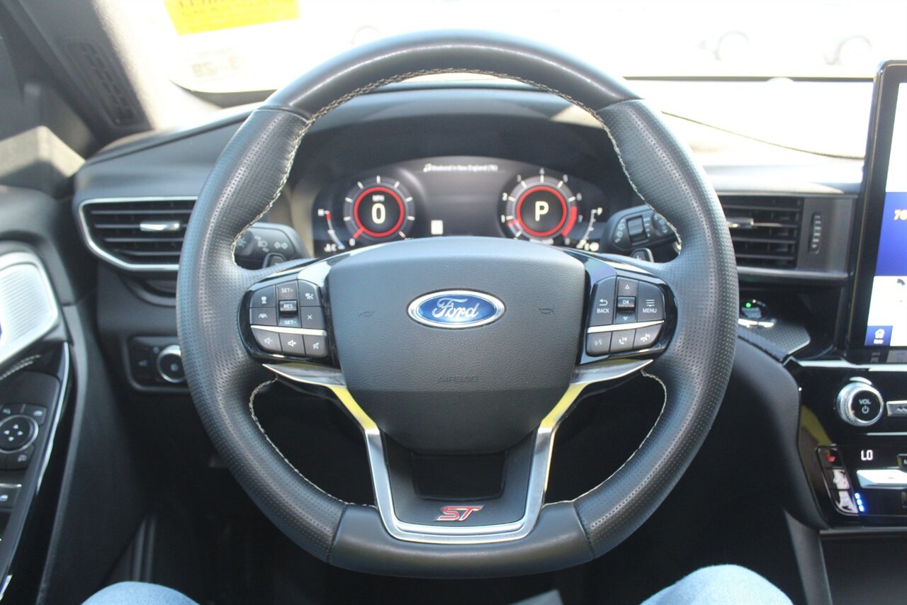 2021 Ford Explorer ST - Photo 6 - Red Bank, NJ 07701