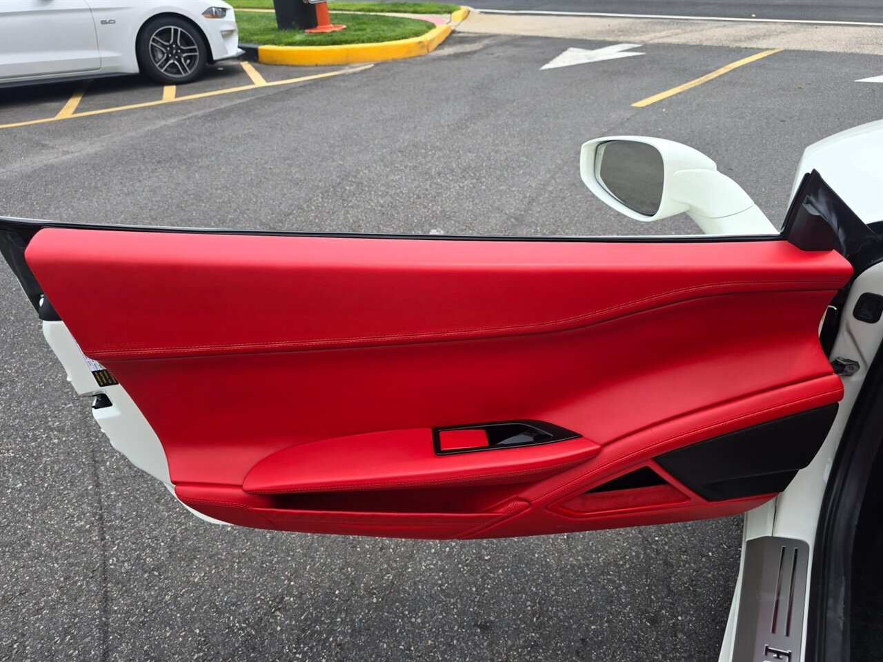 2015 Ferrari 458 Spider - Photo 27 - Red Bank, NJ 07701