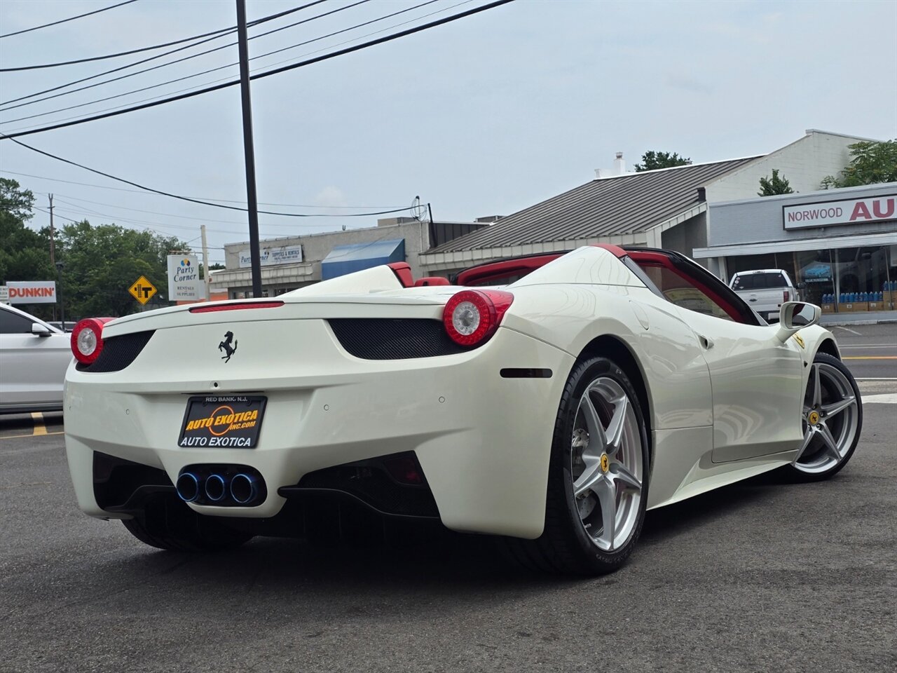 2015 Ferrari 458 Spider - Photo 2 - Red Bank, NJ 07701