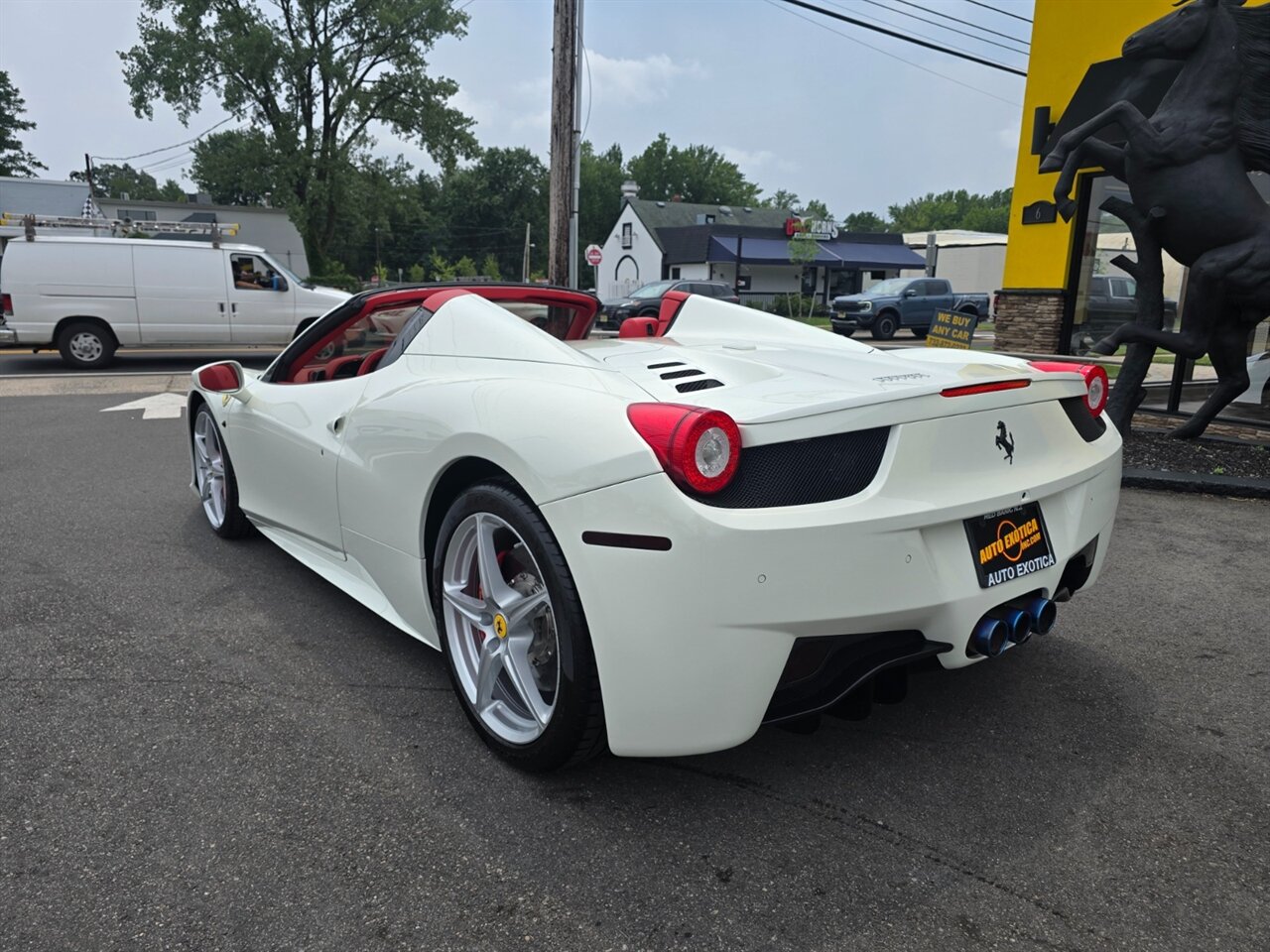 2015 Ferrari 458 Spider - Photo 6 - Red Bank, NJ 07701