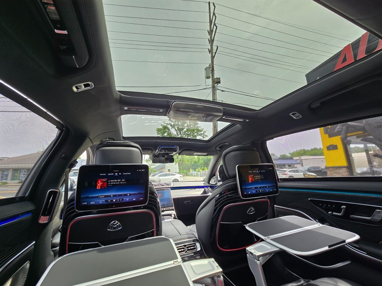 2022 Mercedes-Benz Maybach S 580 4MATIC - Photo 32 - Red Bank, NJ 07701
