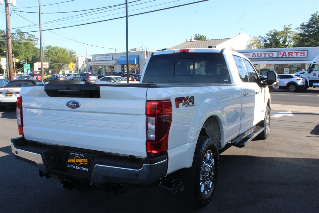 2021 Ford F-350 Lariat photo 2