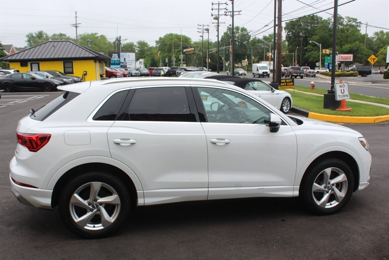 2020 Audi Q3 quattro Premium Plus - Photo 23 - Red Bank, NJ 07701