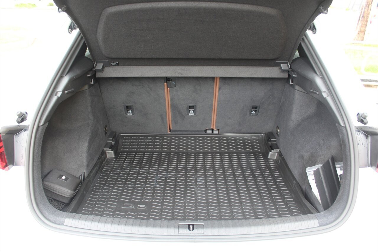 2020 Audi Q3 quattro Premium Plus - Photo 19 - Red Bank, NJ 07701