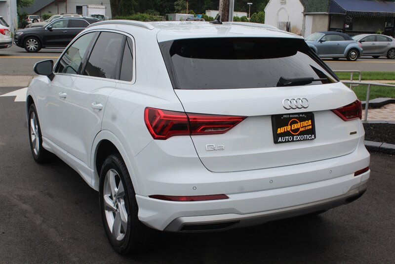 2020 Audi Q3 quattro Premium Plus 40 TFSI  