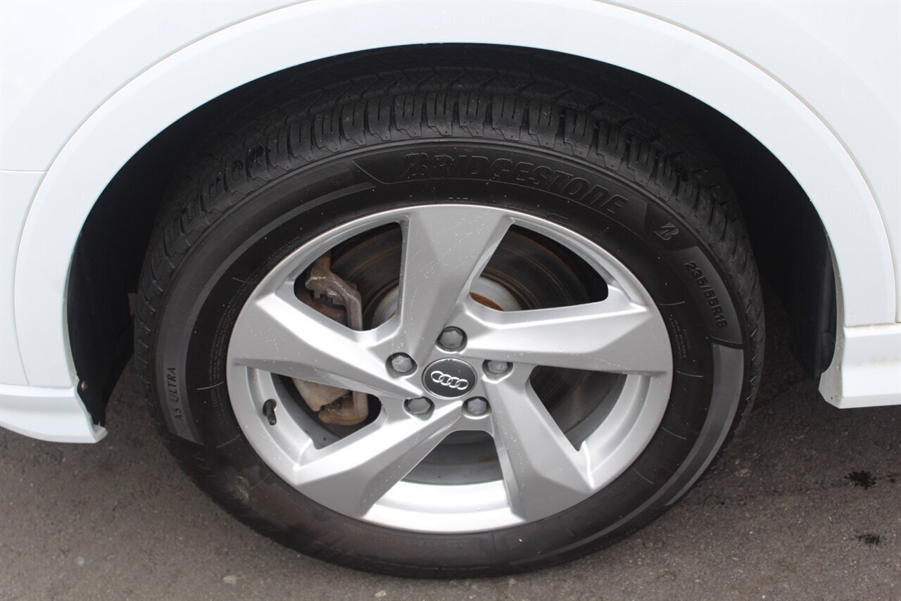 2020 Audi Q3 quattro Premium Plus - Photo 26 - Red Bank, NJ 07701