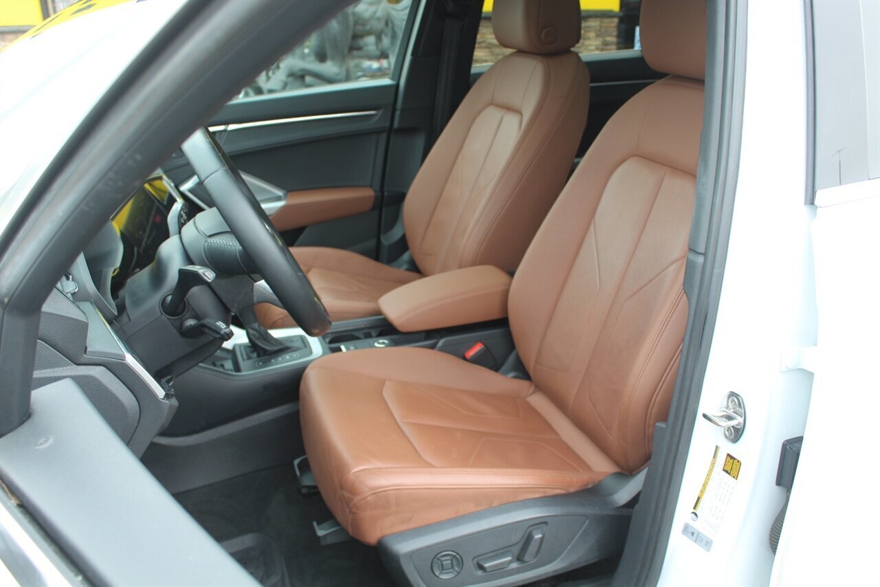 2020 Audi Q3 quattro Premium Plus - Photo 11 - Red Bank, NJ 07701