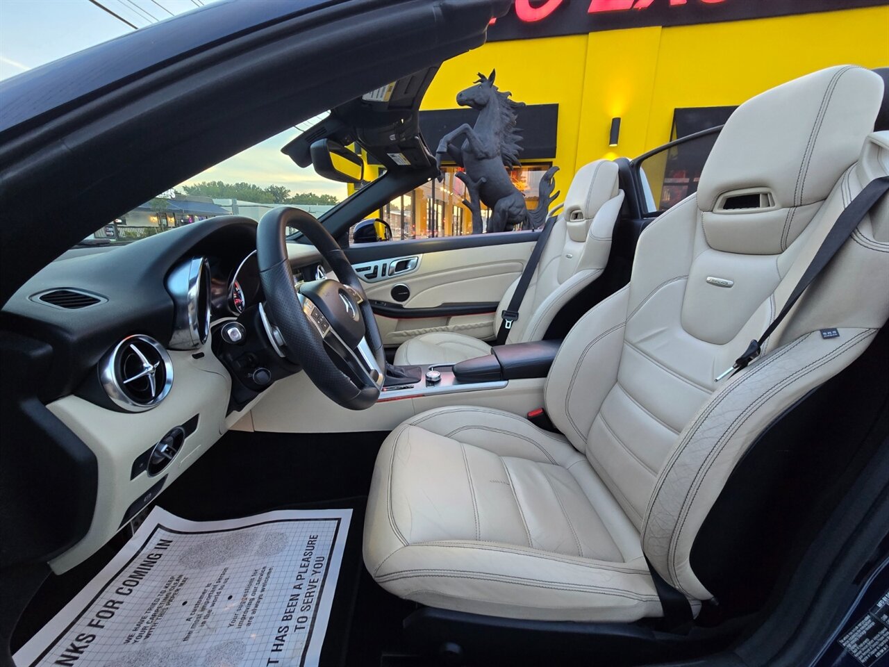 2014 Mercedes-Benz SLK 55 AMG - Photo 12 - Red Bank, NJ 07701