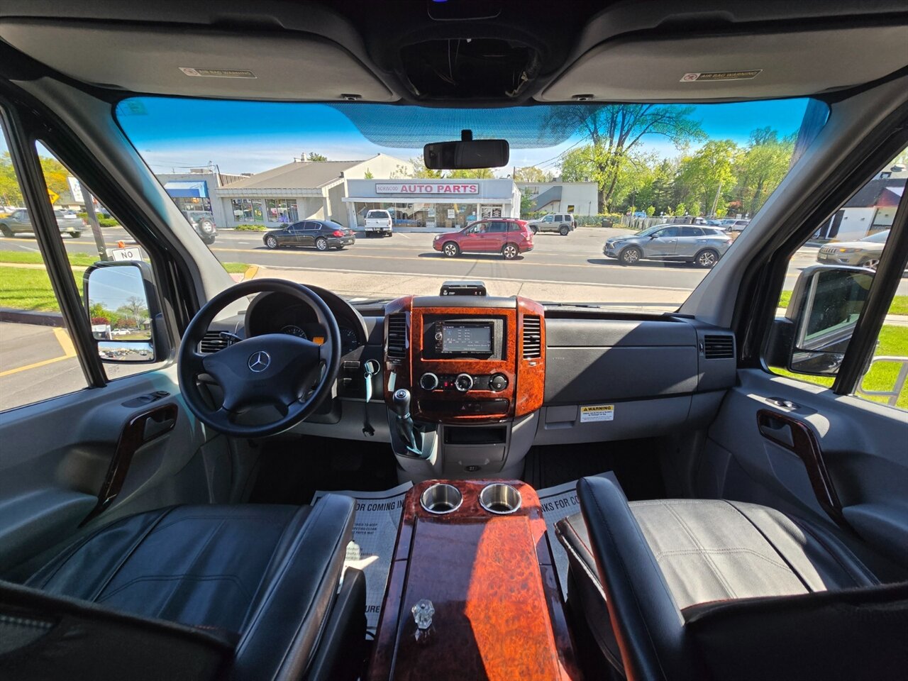 2014 Mercedes-Benz Sprinter 2500 Executive - Photo 21 - Red Bank, NJ 07701