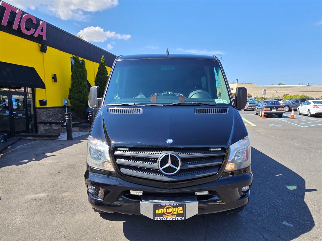 2014 Mercedes-Benz Sprinter 2500 Executive - Photo 25 - Red Bank, NJ 07701