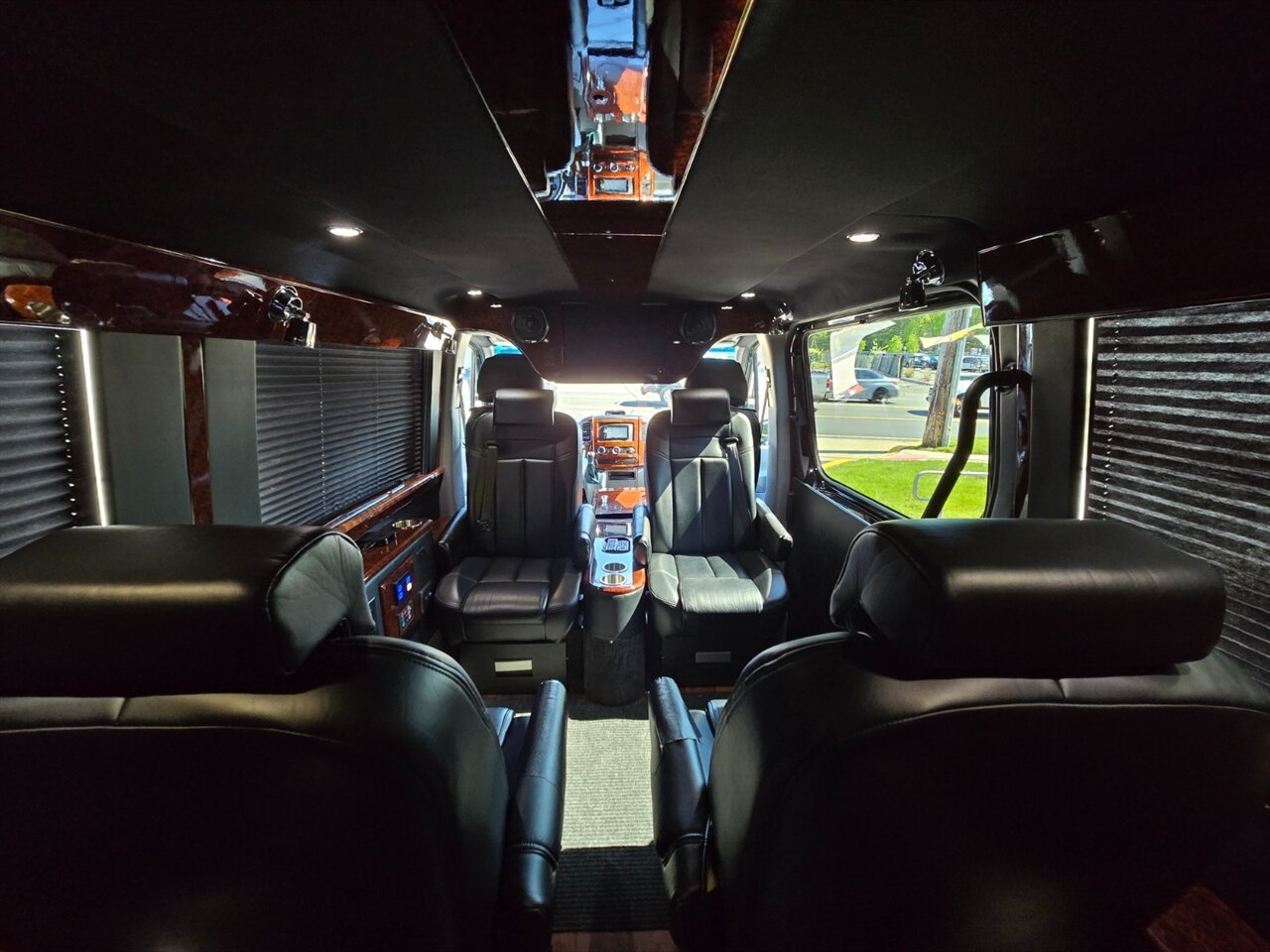 2014 Mercedes-Benz Sprinter 2500 Executive - Photo 20 - Red Bank, NJ 07701