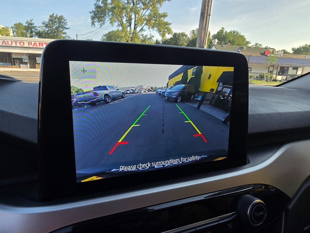 2020 Ford Escape SE - Photo 8 - Red Bank, NJ 07701