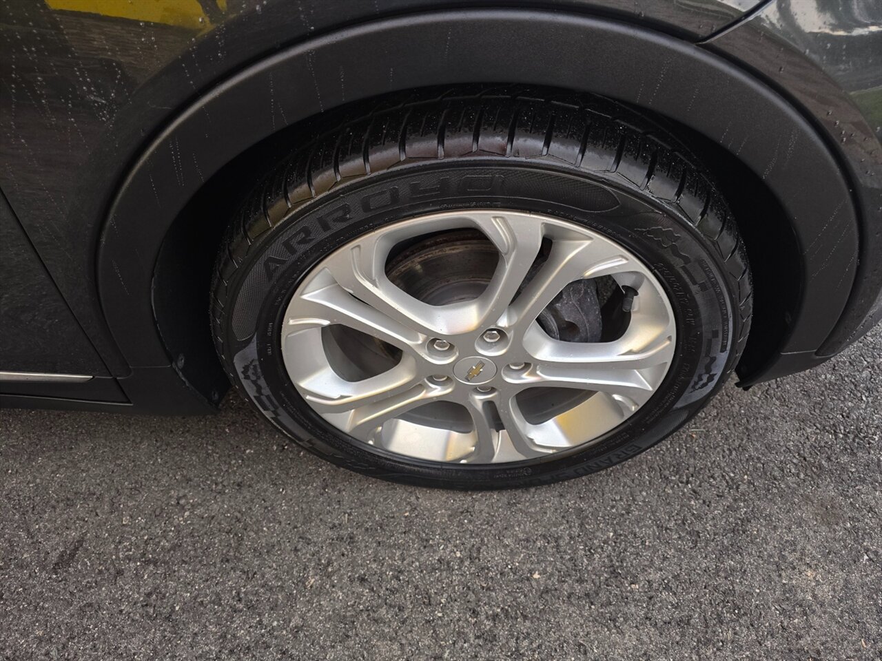 2018 Chevrolet Bolt EV LT - Photo 23 - Red Bank, NJ 07701