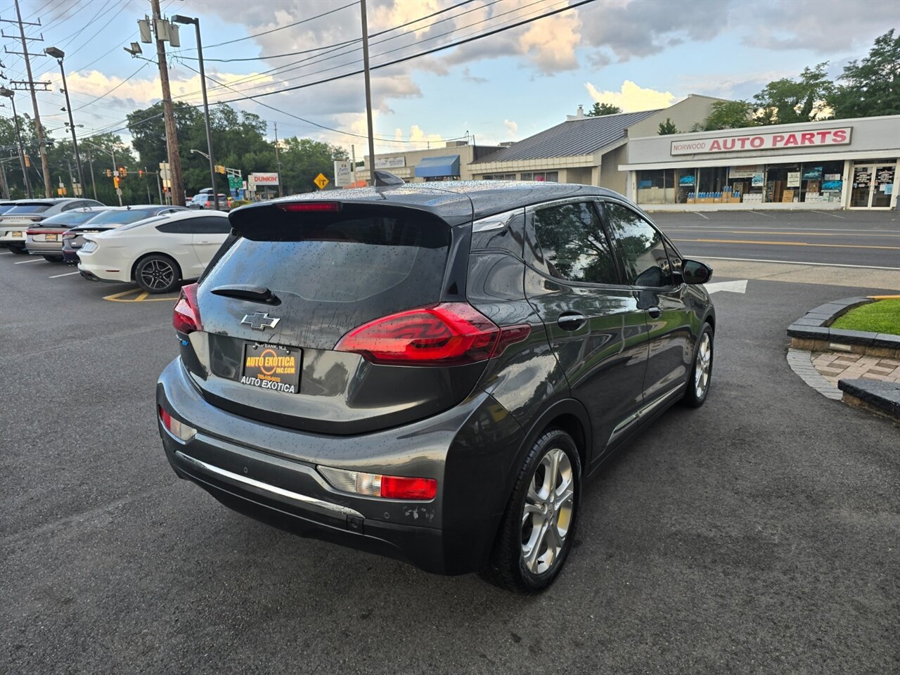 2018 Chevrolet Bolt EV LT - Photo 3 - Red Bank, NJ 07701