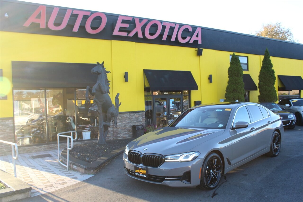 2021 BMW 530i xDrive - Photo 1 - Red Bank, NJ 07701