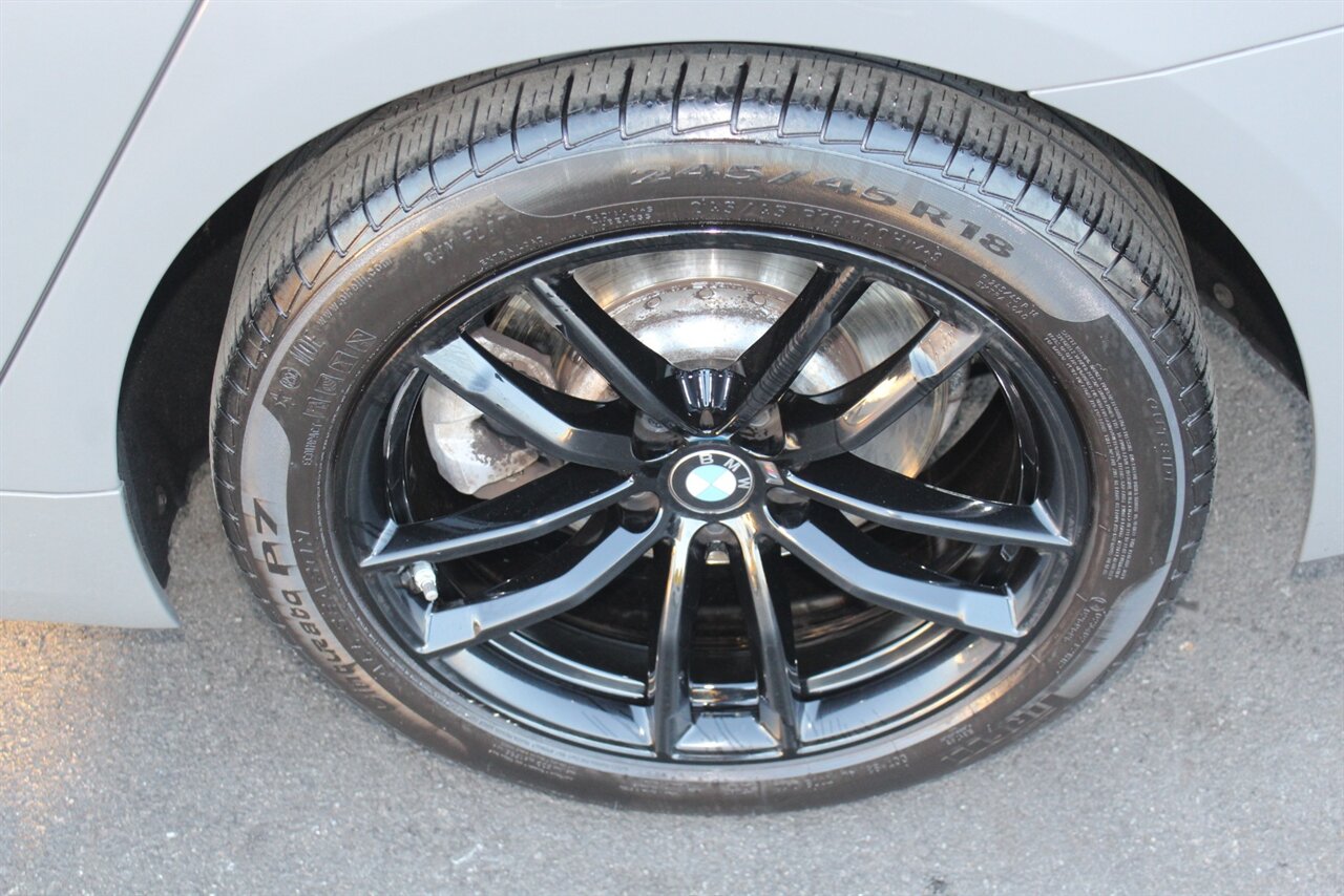 2021 BMW 530i xDrive - Photo 30 - Red Bank, NJ 07701