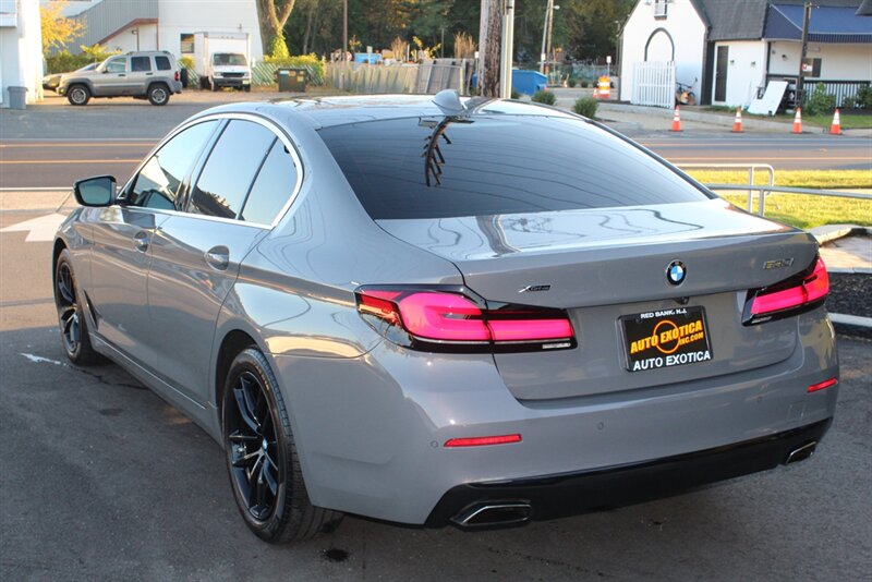 2021 BMW 530i xDrive  