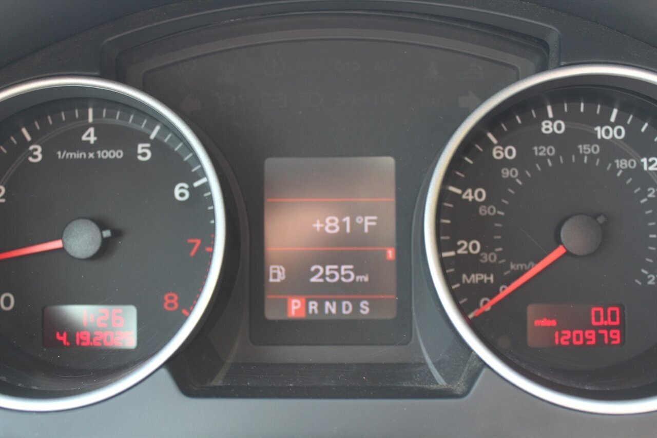 2009 Audi A4 2.0T quattro - Photo 5 - Red Bank, NJ 07701