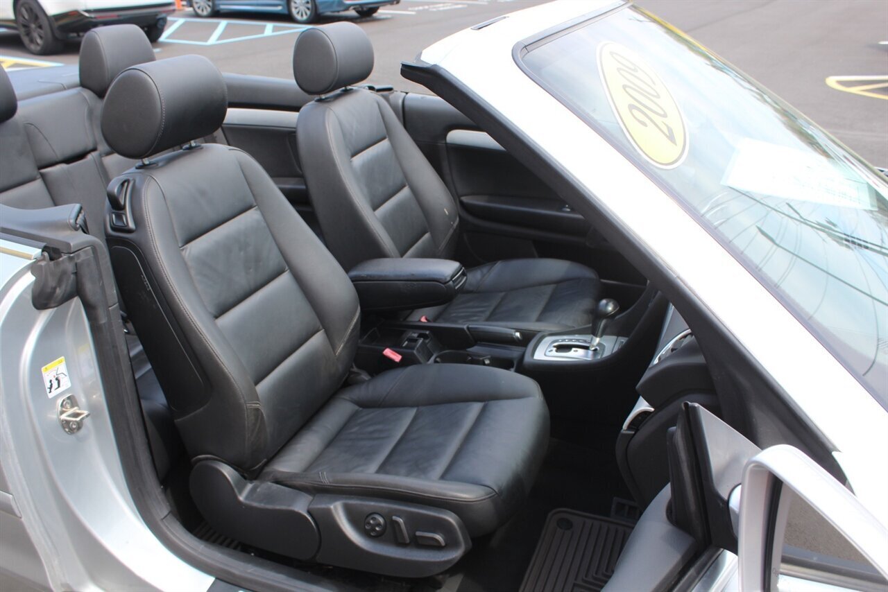 2009 Audi A4 2.0T quattro - Photo 12 - Red Bank, NJ 07701