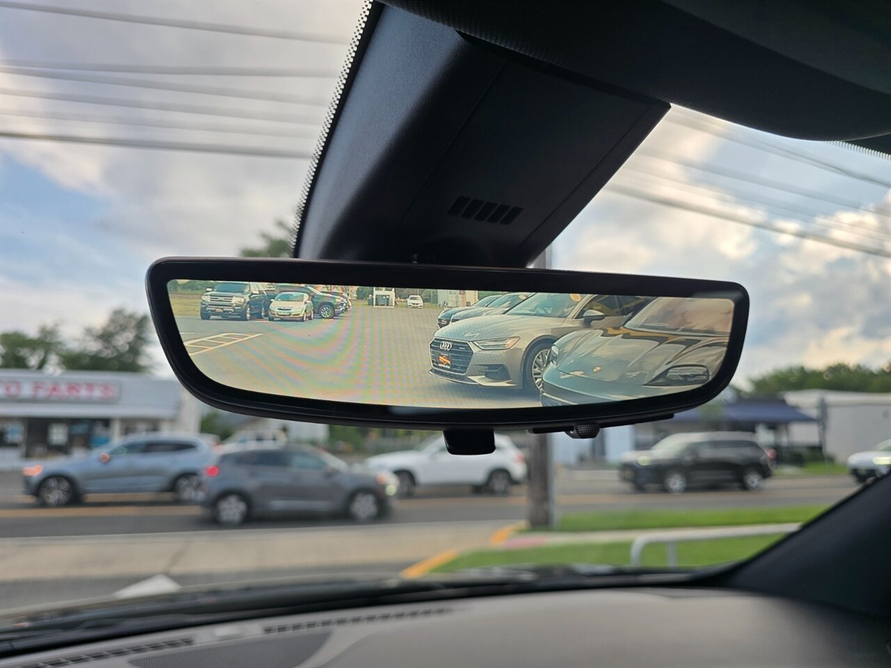2022 Buick Enclave Avenir - Photo 11 - Red Bank, NJ 07701