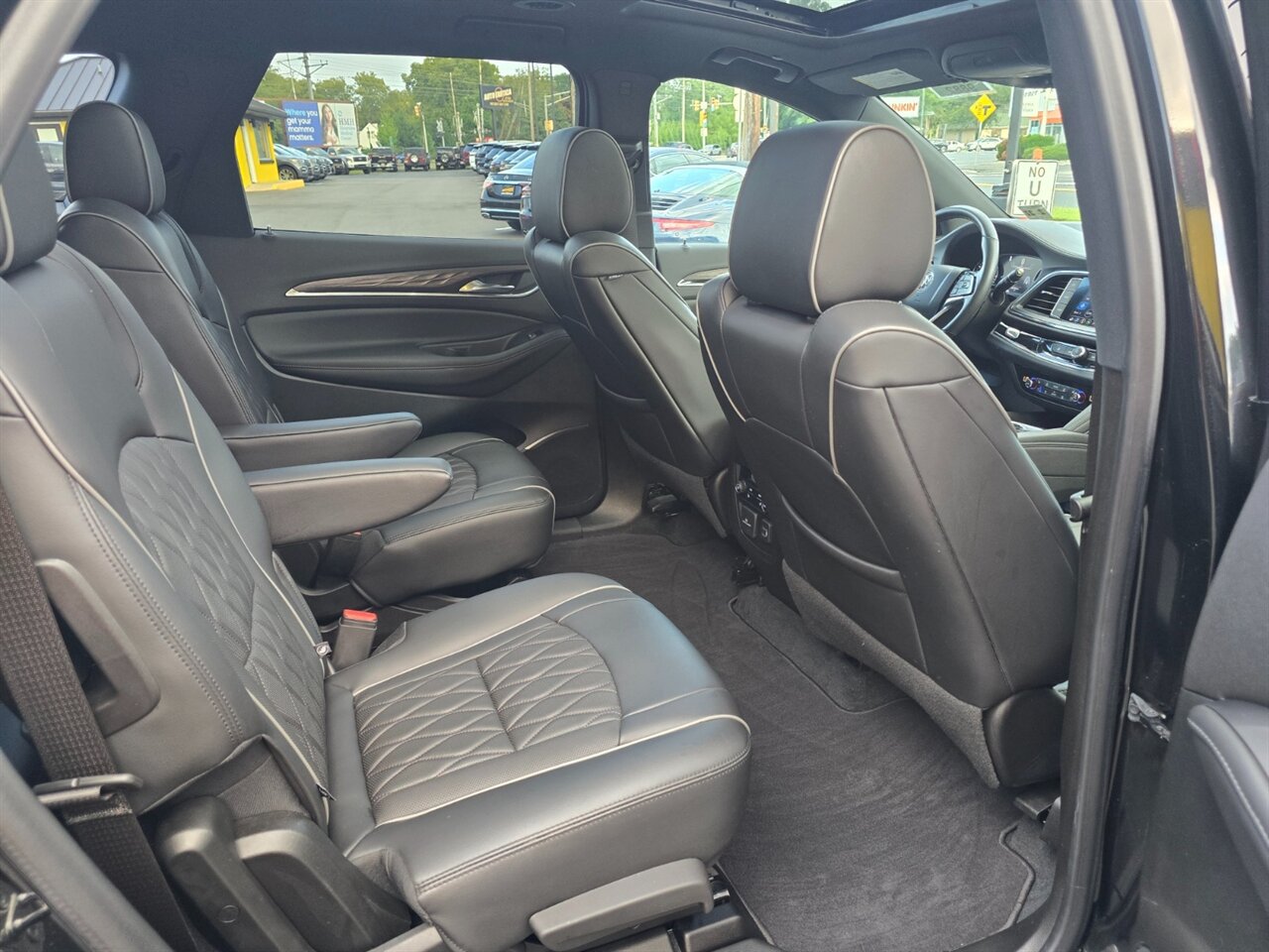 2022 Buick Enclave Avenir - Photo 18 - Red Bank, NJ 07701