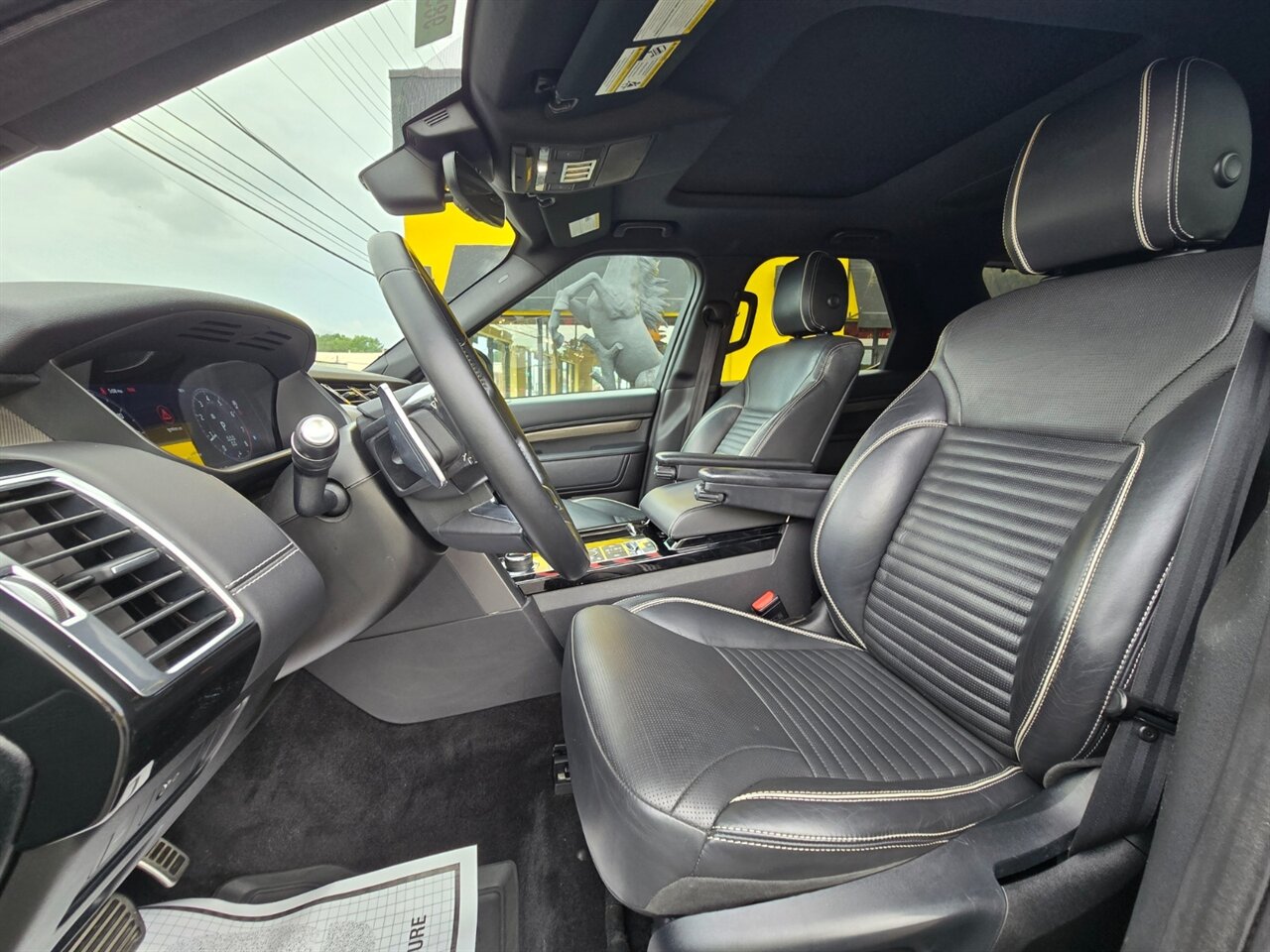 2019 Land Rover Discovery HSE - Photo 13 - Red Bank, NJ 07701