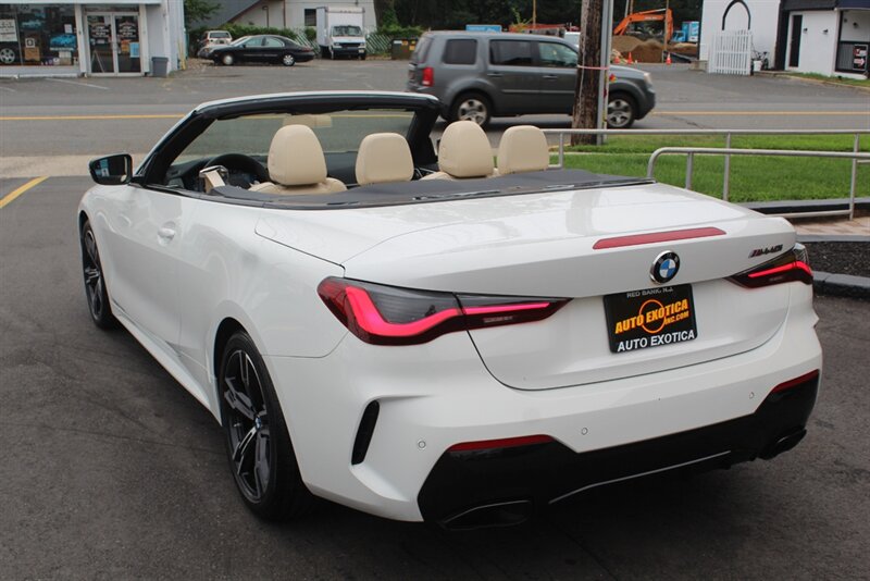 2022 BMW M440i  