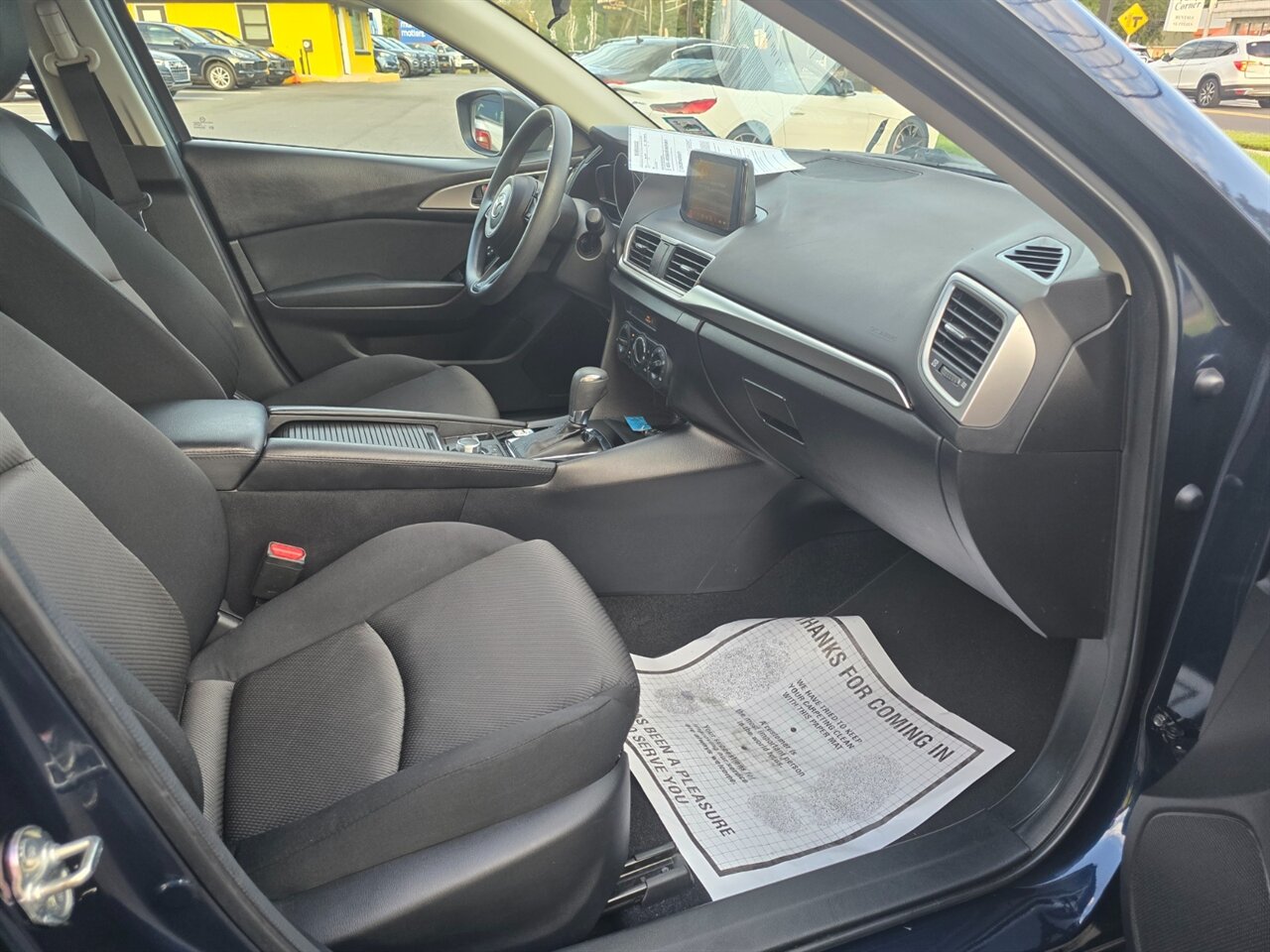 2017 Mazda Mazda3 Sport - Photo 12 - Red Bank, NJ 07701