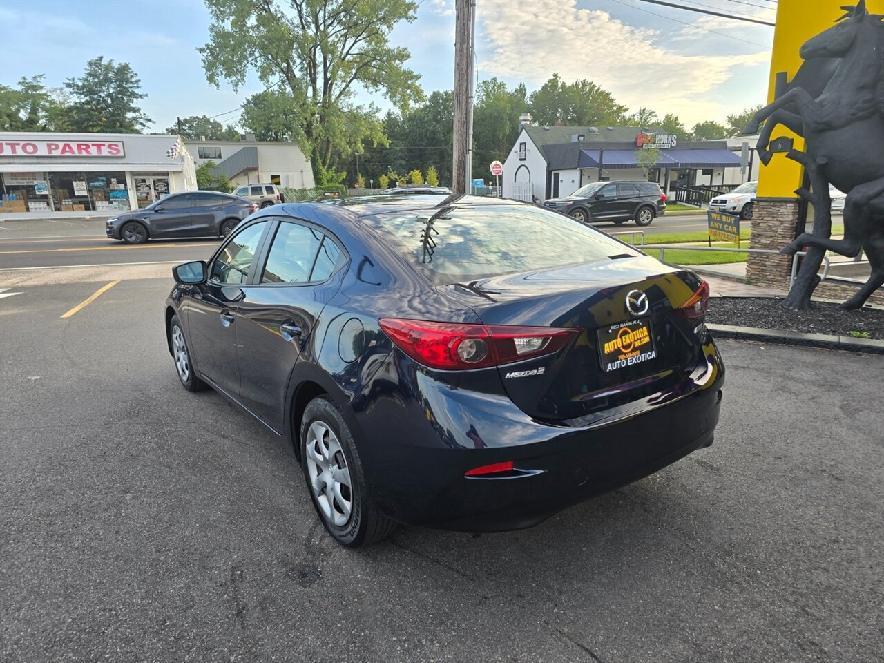 2017 Mazda Mazda3 Sport - Photo 2 - Red Bank, NJ 07701