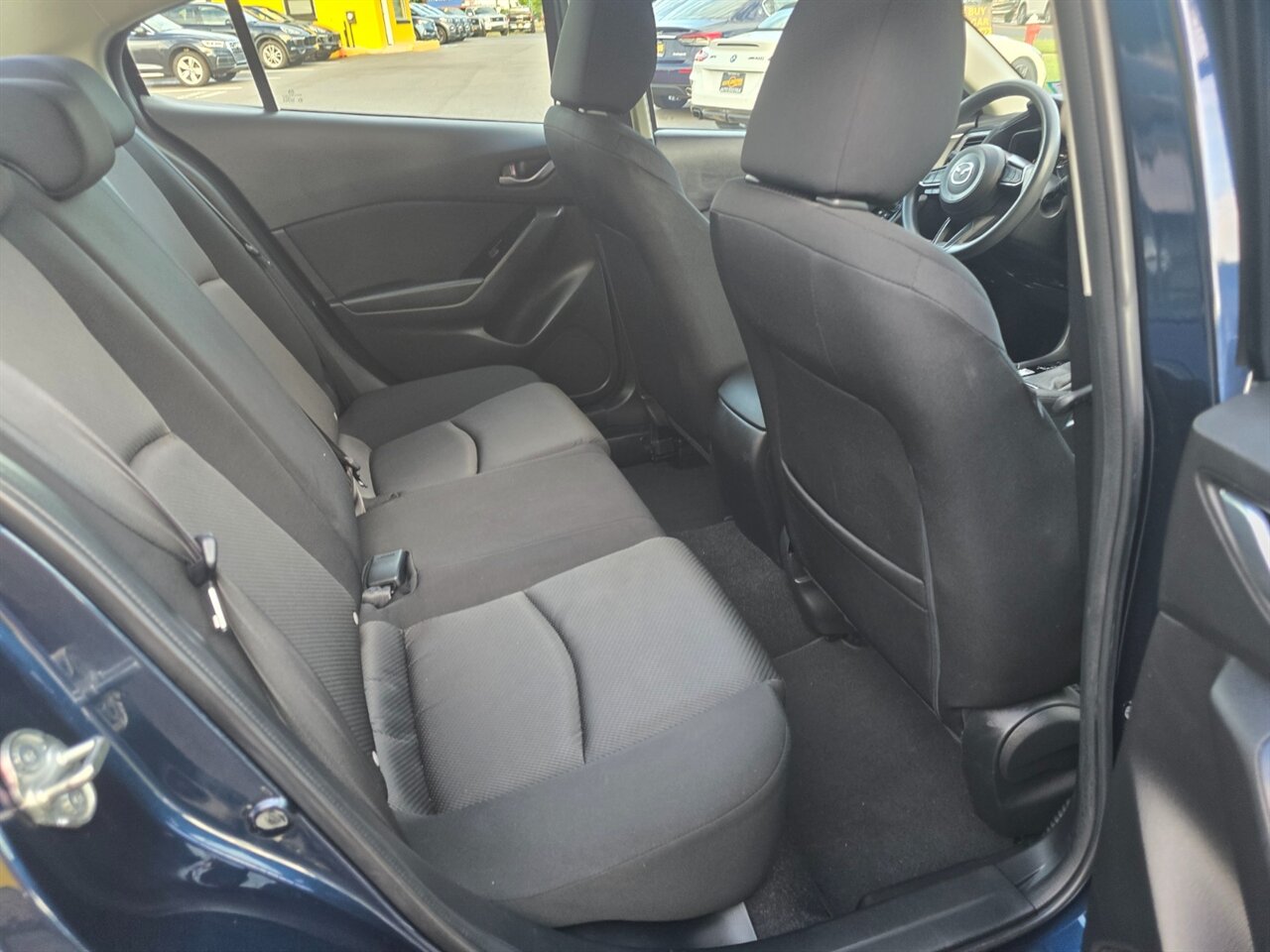 2017 Mazda Mazda3 Sport - Photo 14 - Red Bank, NJ 07701