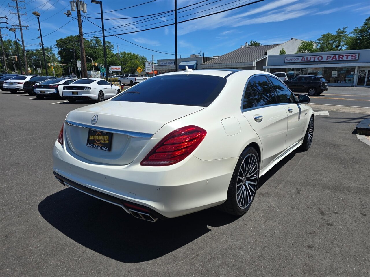 2015 Mercedes-Benz S 550 - Photo 3 - Red Bank, NJ 07701