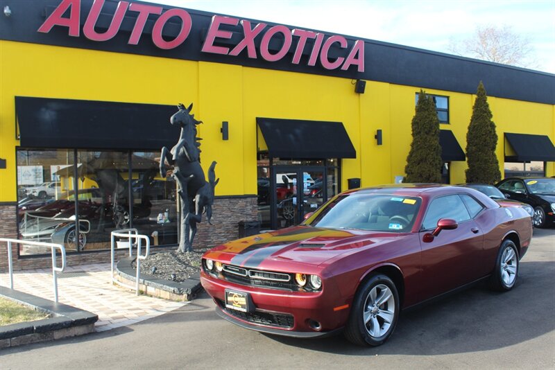 2018 Dodge Challenger SXT Plus  
