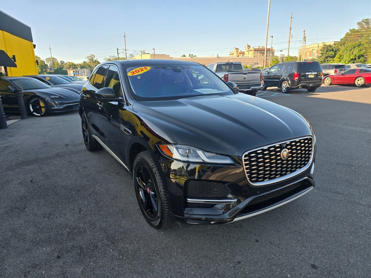 2021 Jaguar F-Pace P250 - Photo 4 - Red Bank, NJ 07701