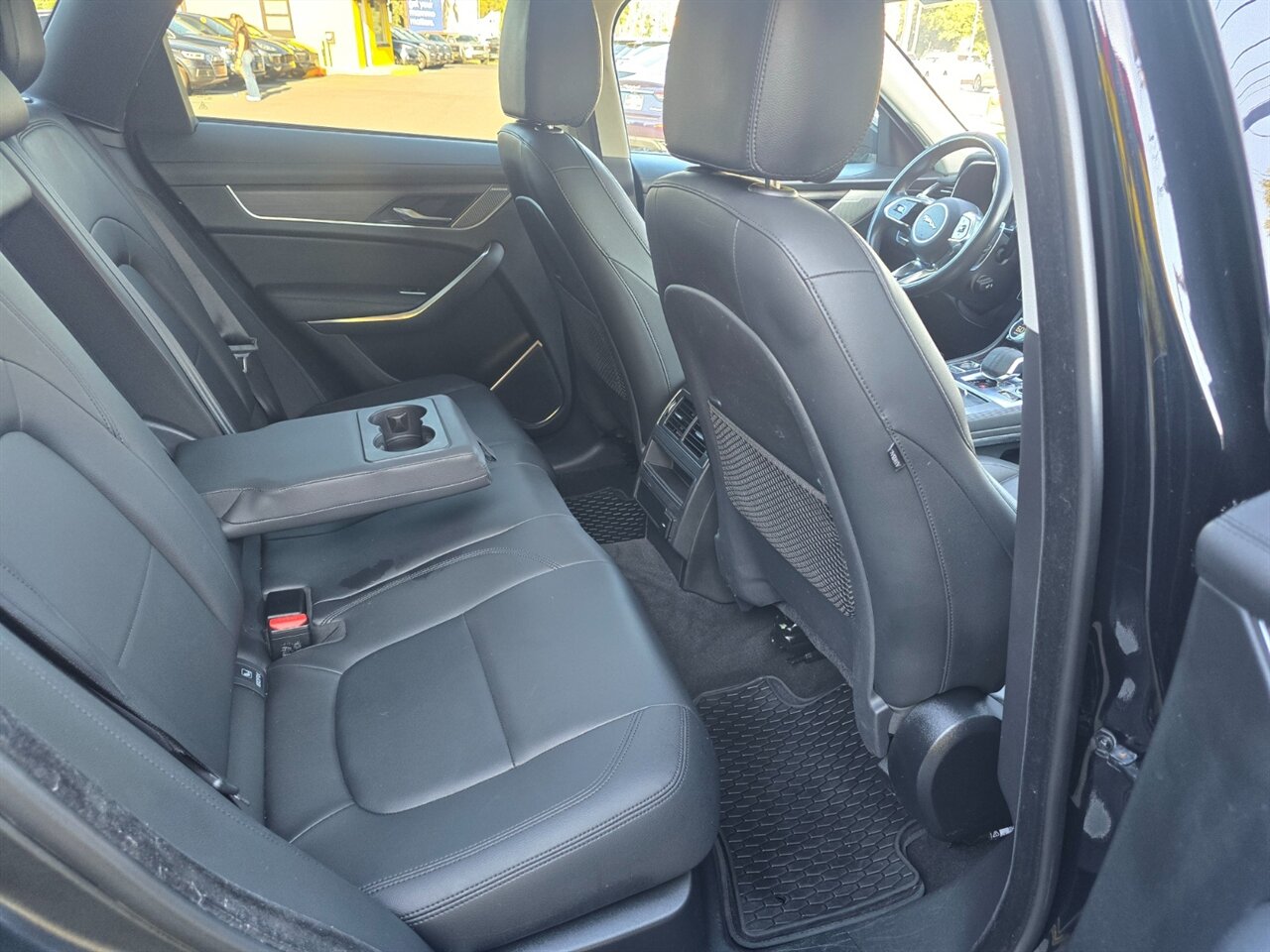 2021 Jaguar F-Pace P250 - Photo 15 - Red Bank, NJ 07701