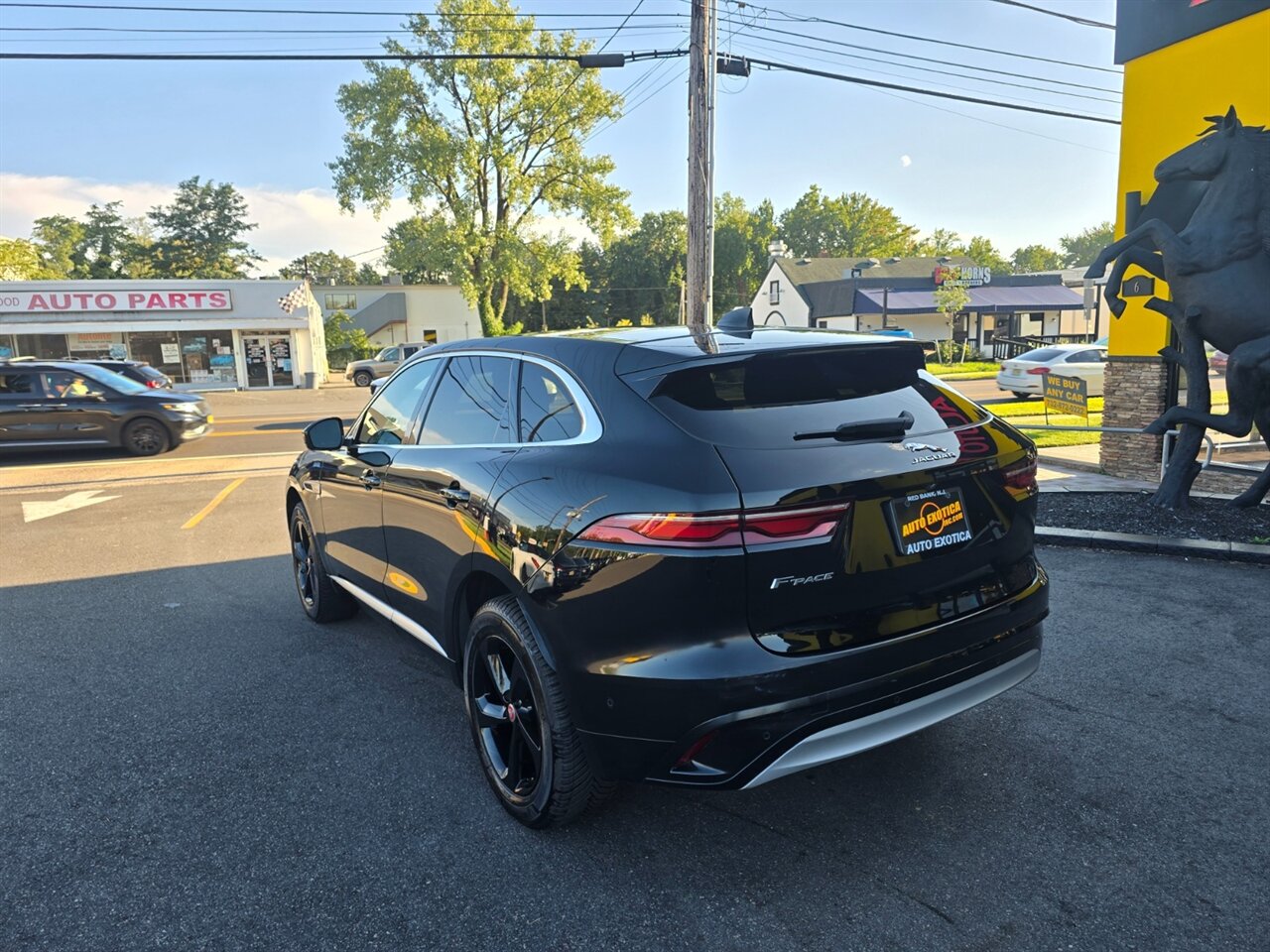 2021 Jaguar F-Pace P250 - Photo 2 - Red Bank, NJ 07701