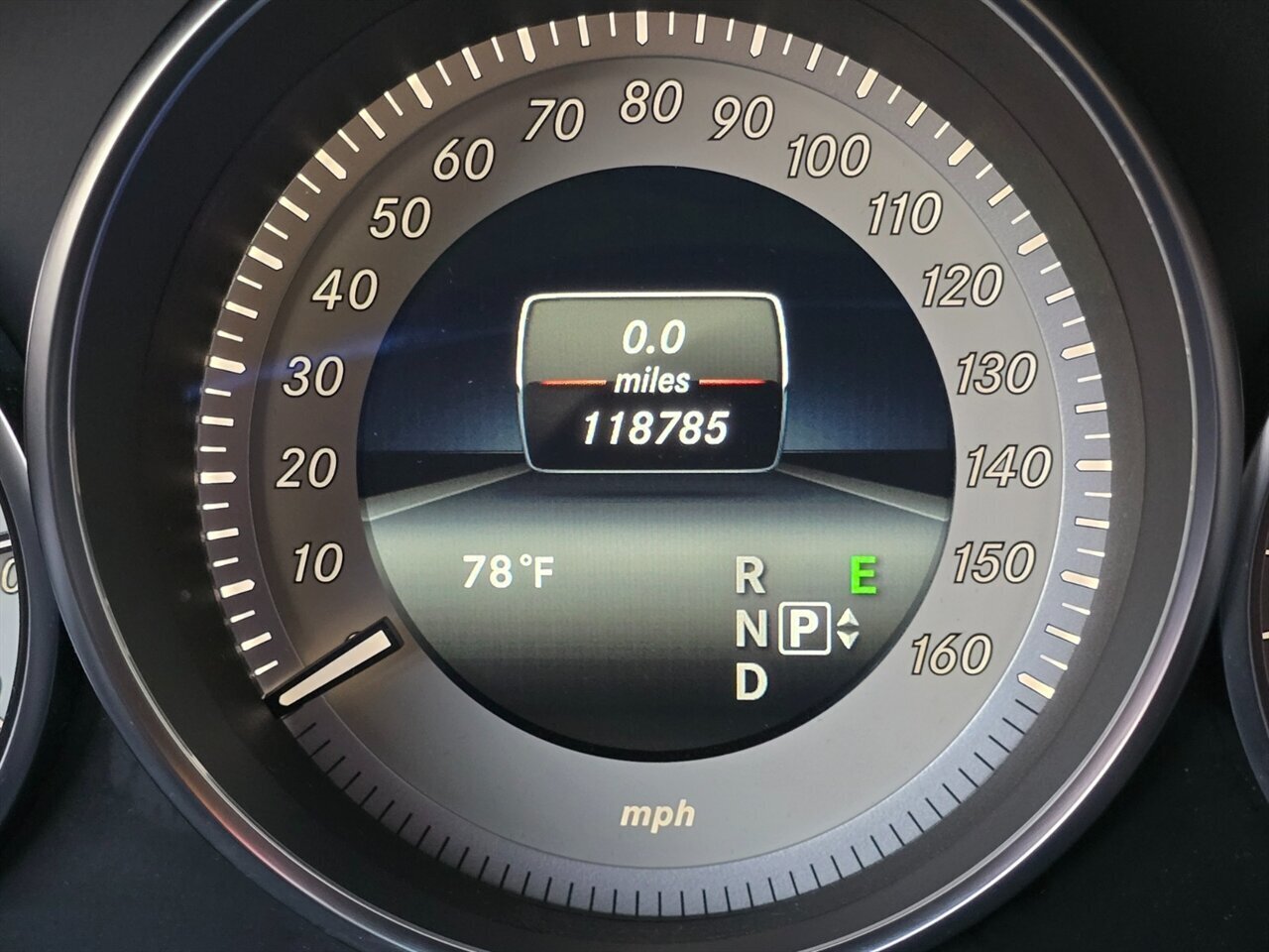2015 Mercedes-Benz E 350 4MATIC - Photo 5 - Red Bank, NJ 07701