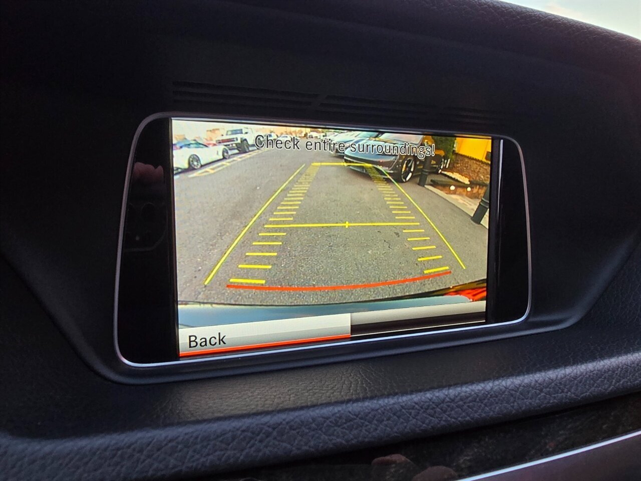 2015 Mercedes-Benz E 350 4MATIC - Photo 11 - Red Bank, NJ 07701