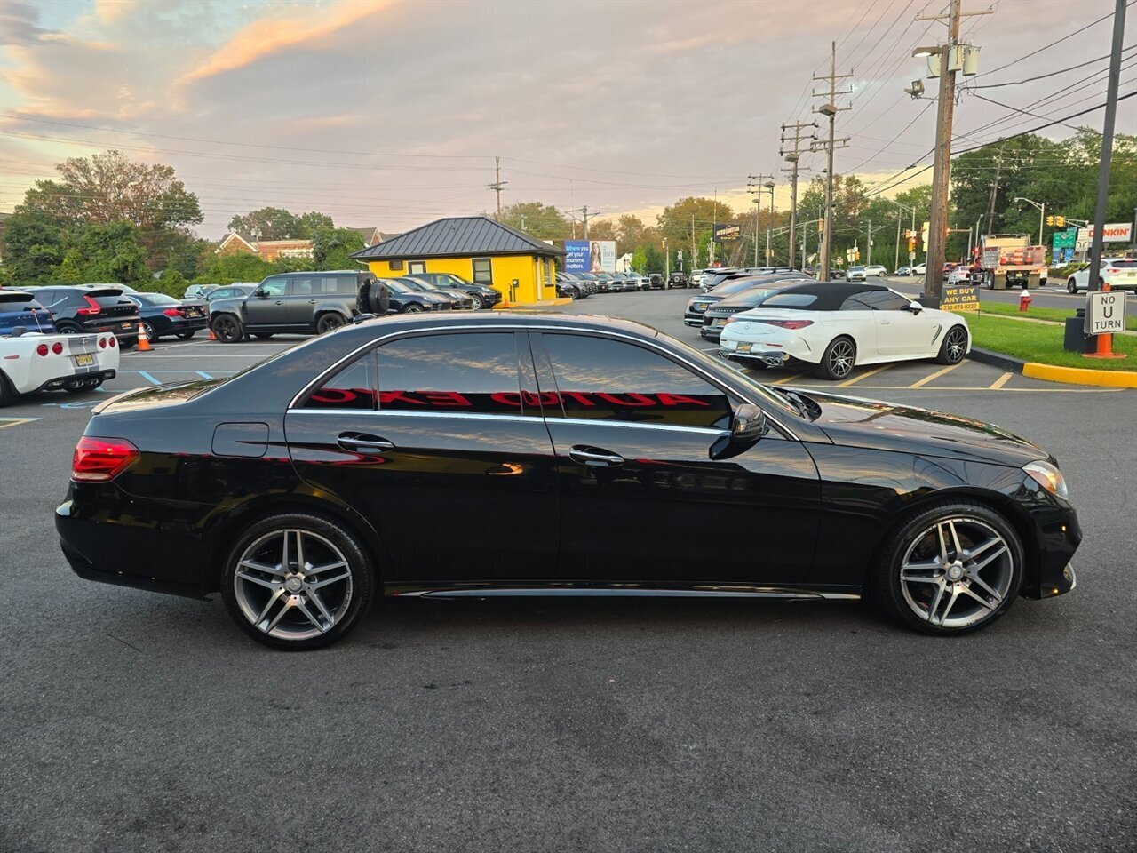 2015 Mercedes-Benz E 350 4MATIC - Photo 26 - Red Bank, NJ 07701