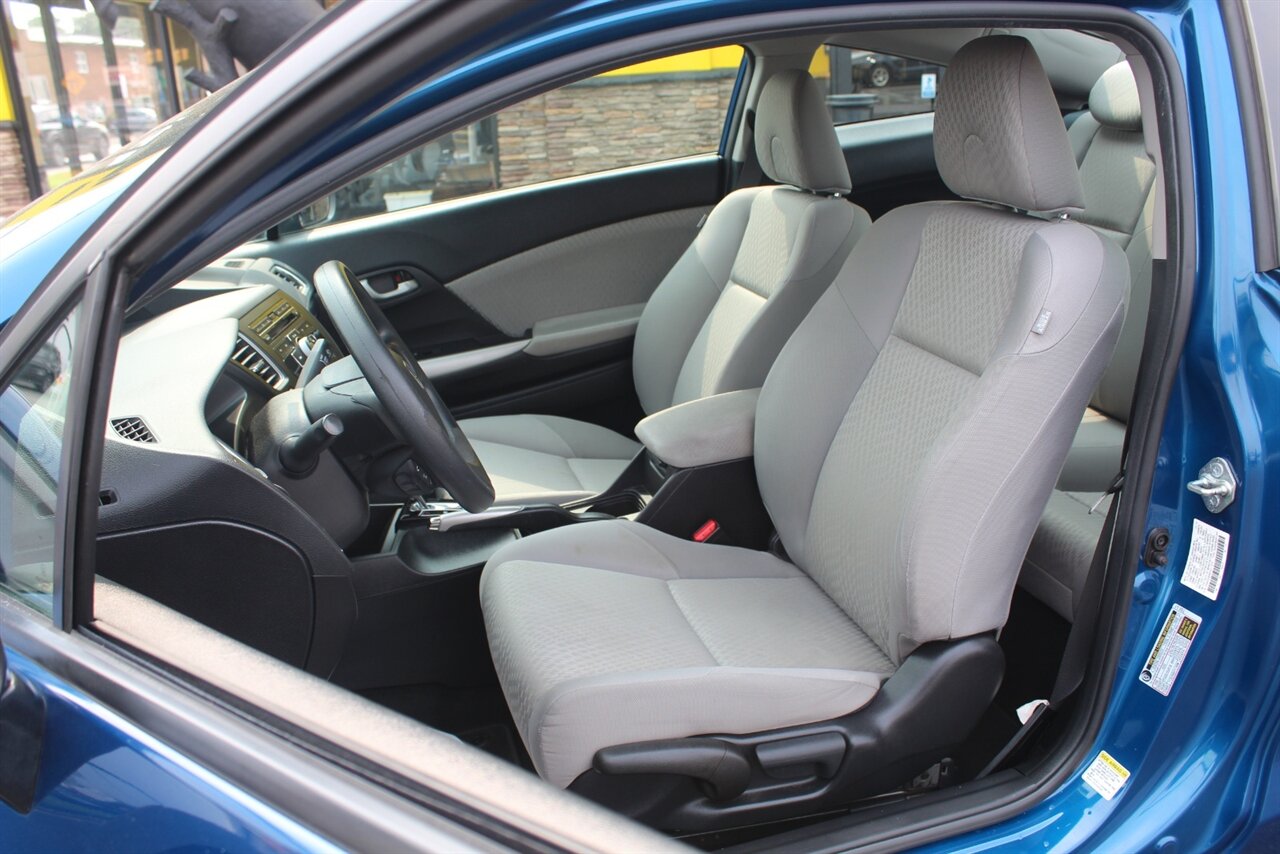 2015 Honda Civic LX - Photo 10 - Red Bank, NJ 07701