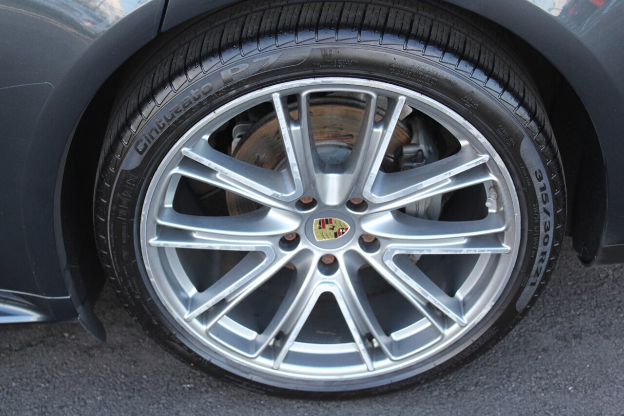 2018 Porsche Panamera 4S Executive - Photo 32 - Red Bank, NJ 07701