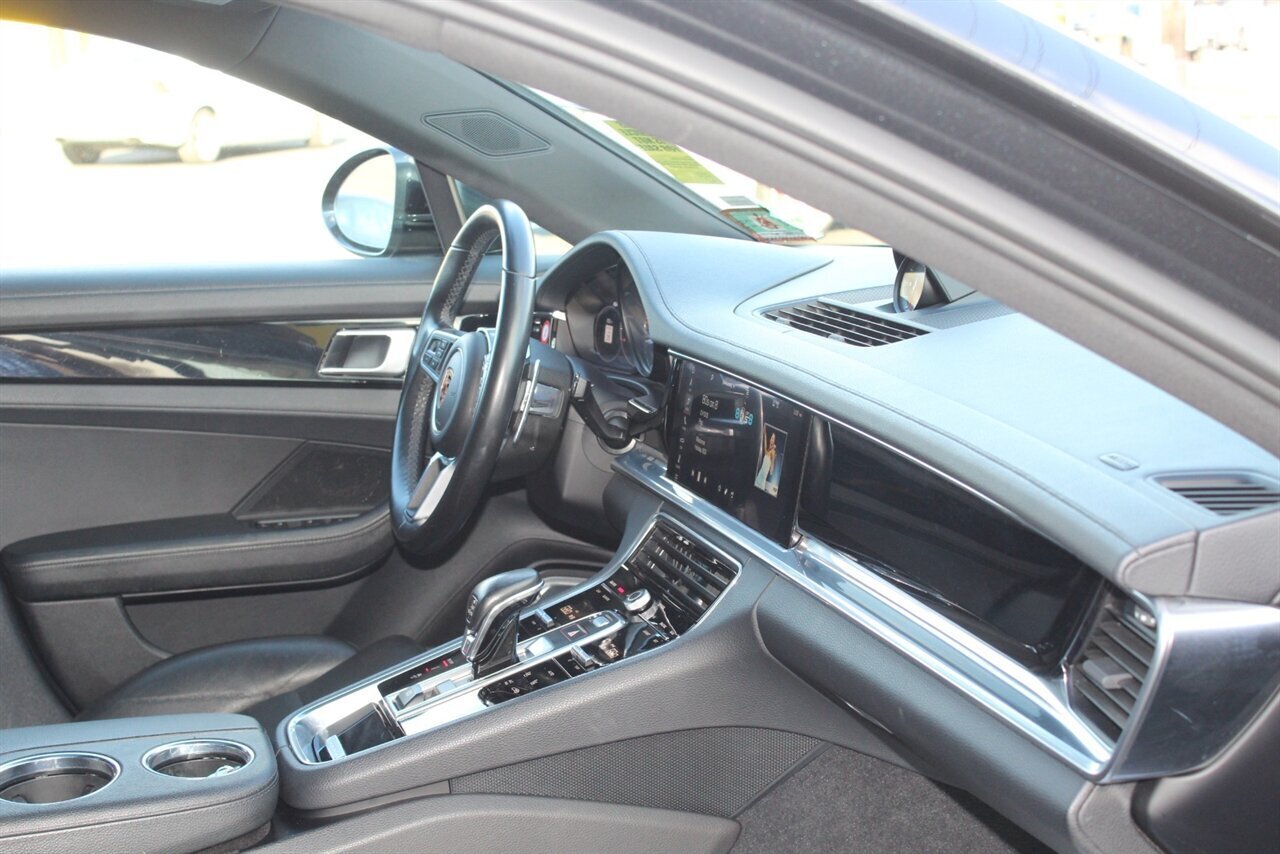 2018 Porsche Panamera 4S Executive - Photo 22 - Red Bank, NJ 07701