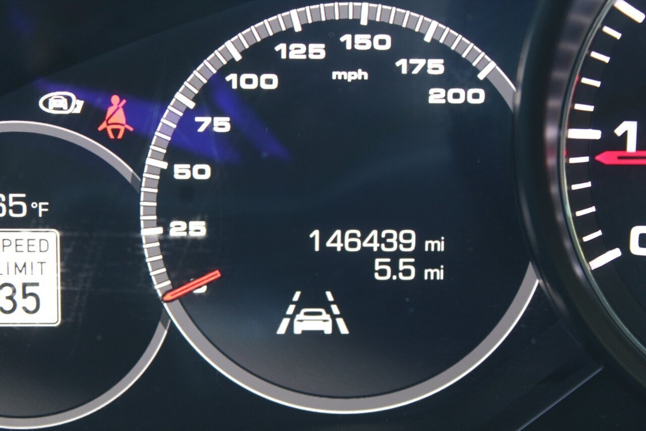2018 Porsche Panamera 4S Executive - Photo 5 - Red Bank, NJ 07701