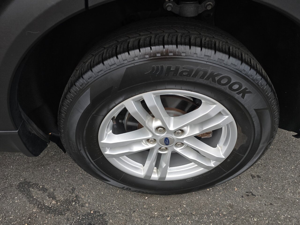 2023 Ford Explorer XLT - Photo 25 - Red Bank, NJ 07701
