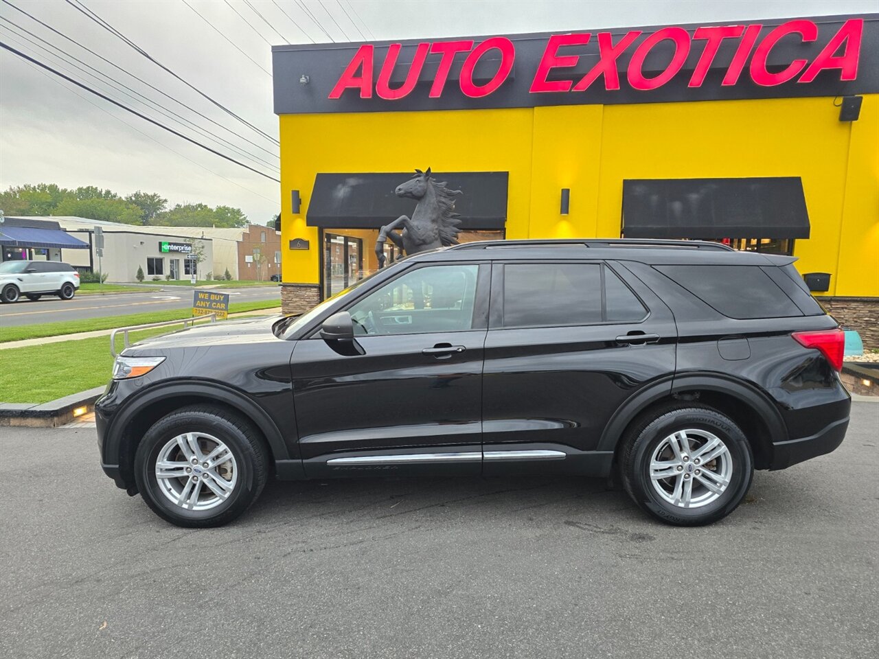 2023 Ford Explorer XLT - Photo 21 - Red Bank, NJ 07701
