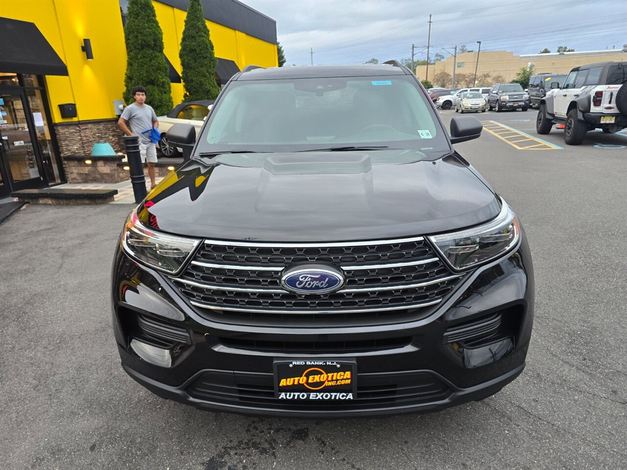 2023 Ford Explorer XLT - Photo 20 - Red Bank, NJ 07701