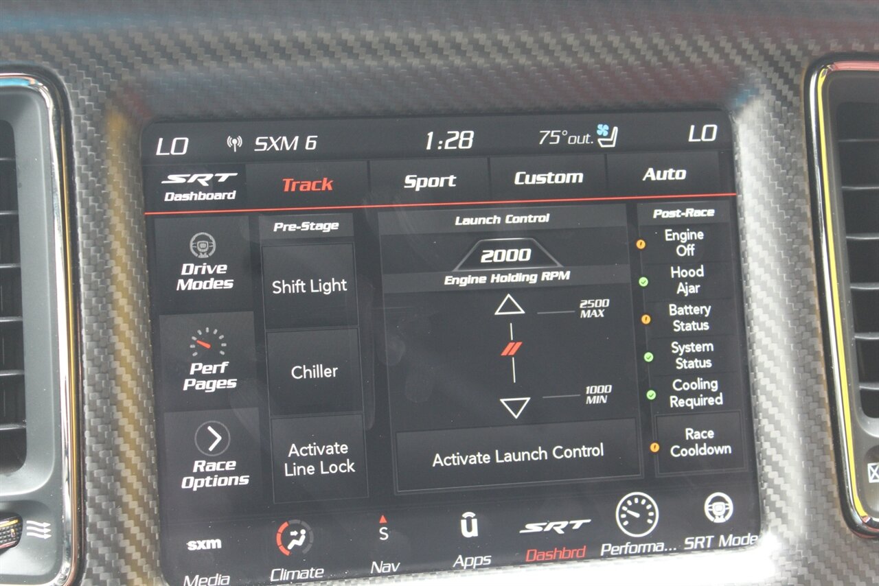 2021 Dodge Challenger SRT Super Stock - Photo 13 - Red Bank, NJ 07701
