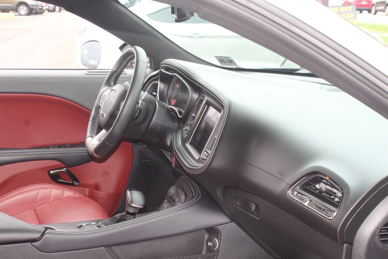 2021 Dodge Challenger SRT Super Stock - Photo 31 - Red Bank, NJ 07701