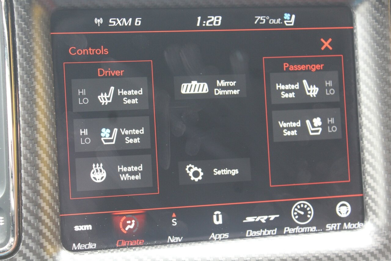 2021 Dodge Challenger SRT Super Stock - Photo 17 - Red Bank, NJ 07701