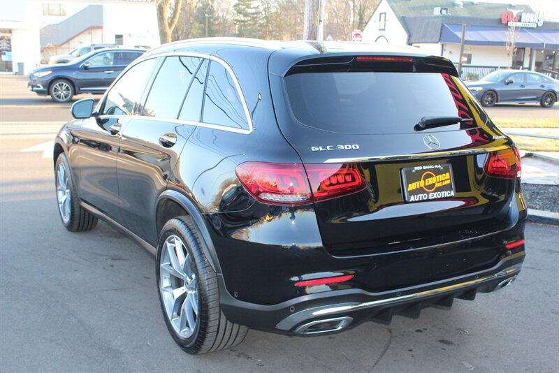 2022 Mercedes-Benz GLC 300 4MATIC  