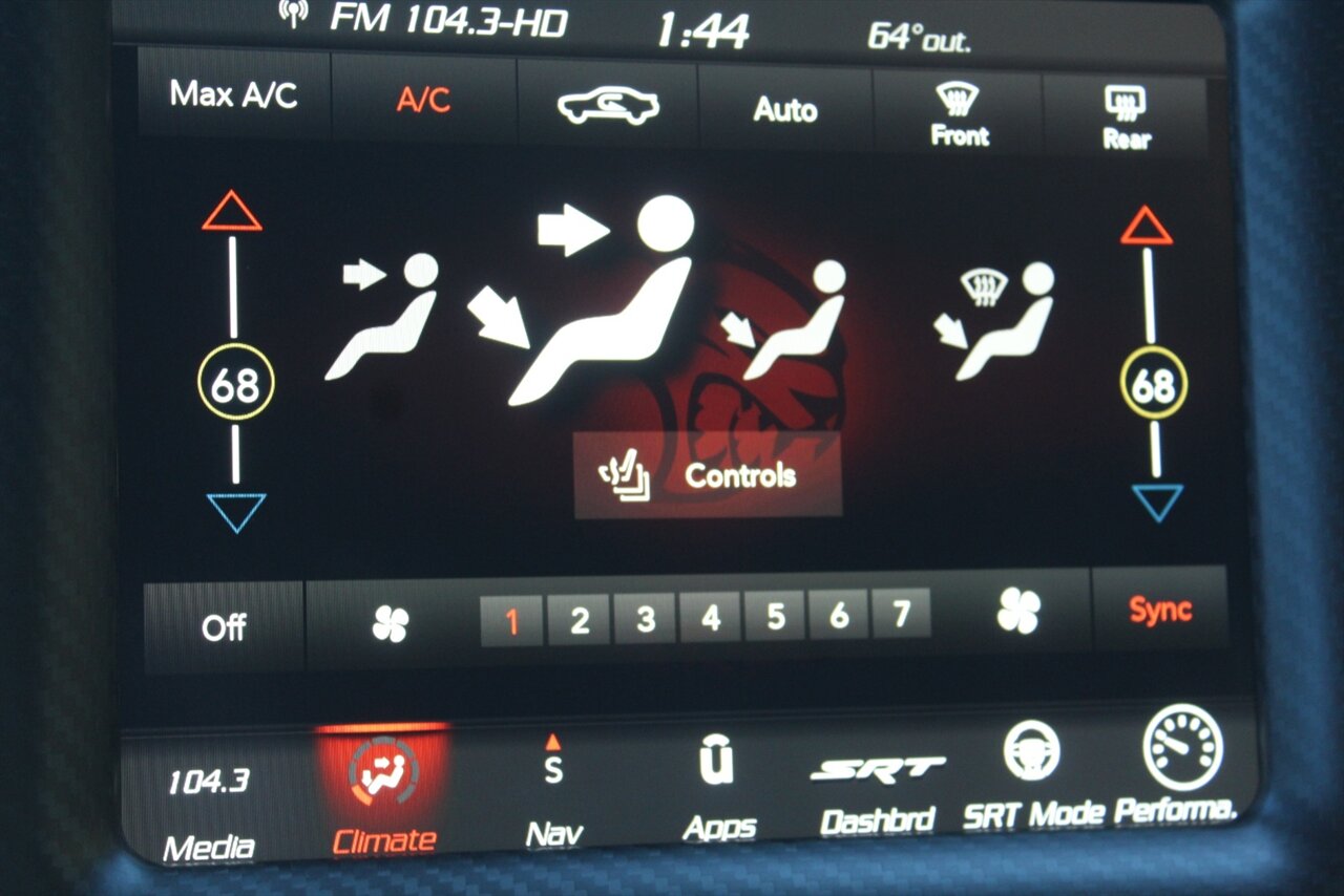2023 Dodge Challenger SRT Hellcat Jailbreak - Photo 13 - Red Bank, NJ 07701